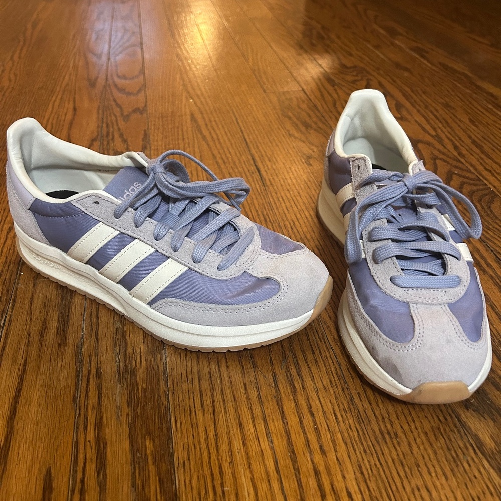 Adidas Cloudfoam Purple size women’s 8.5